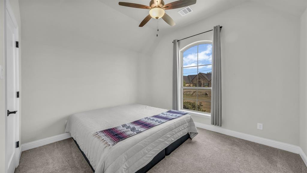 122 Altom Road Springtown, TX 76082 - Photo 21 of 38