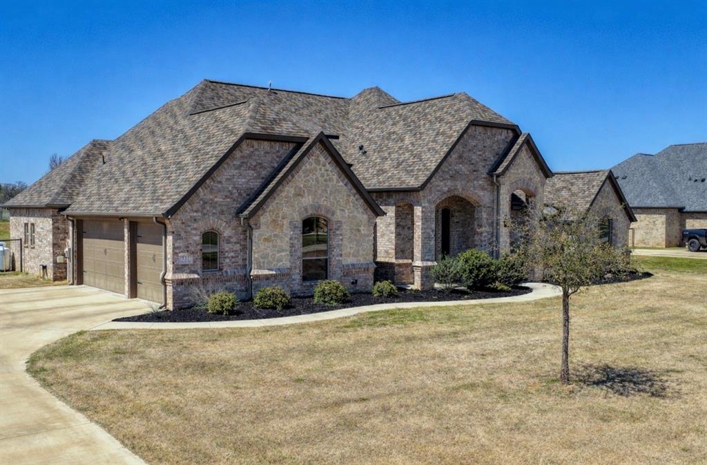 122 Altom Road Springtown, TX 76082 - Photo 27 of 38