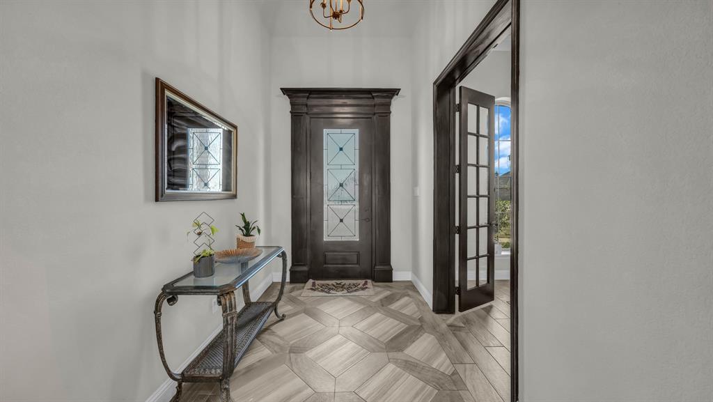 122 Altom Road Springtown, TX 76082 - Photo 9 of 38