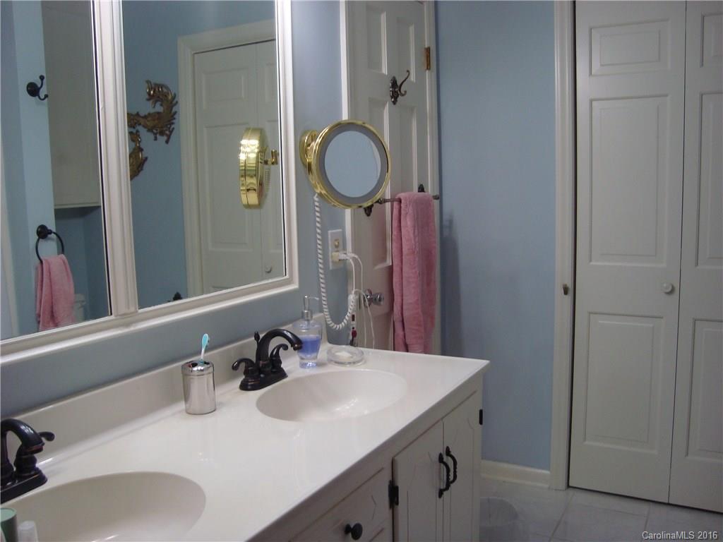 702 Spring Street Cherryville, NC 28021 - Photo 18 of 23 Gallery Image 18