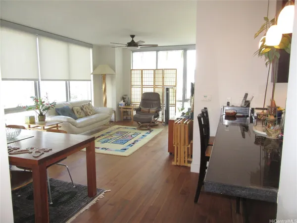 $5,000 | 1189 Waimanu Street, Unit 1706, Honolulu, HI 96814