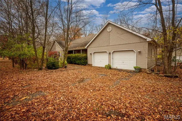 $235,900 | 1812 Calico Road, Marion, IL 62959