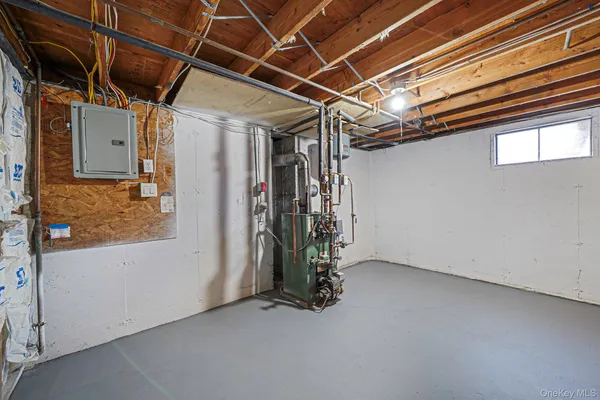 $539,000 | 33 Wood Avenue, Mastic, NY 11950