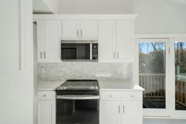 $539,000 | 33 Wood Avenue, Mastic, NY 11950