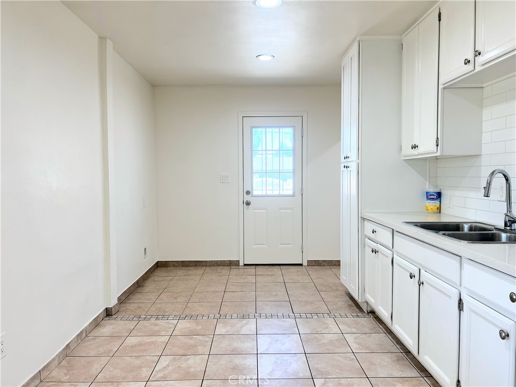 1143 Elizabeth Lake Road Palmdale, CA 93551 - Photo 14 of 67