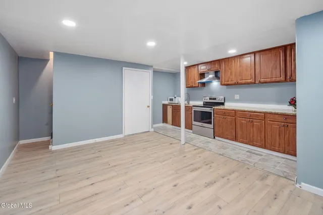 $450,000 | 2101 State Highway 9N, Lake George, NY 12845