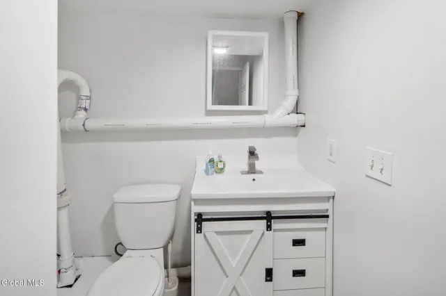 $450,000 | 2101 State Highway 9N, Lake George, NY 12845