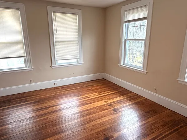 $3,400 | 182 Princeton Avenue, Unit 182, Waltham, MA 02451