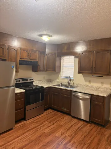 $1,250 | 5101 North Moore Lane, Unit A, Chattanooga, TN 37411