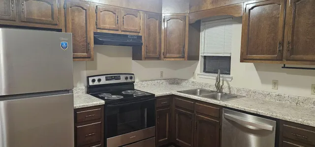 $1,250 | 5101 North Moore Lane, Unit A, Chattanooga, TN 37411