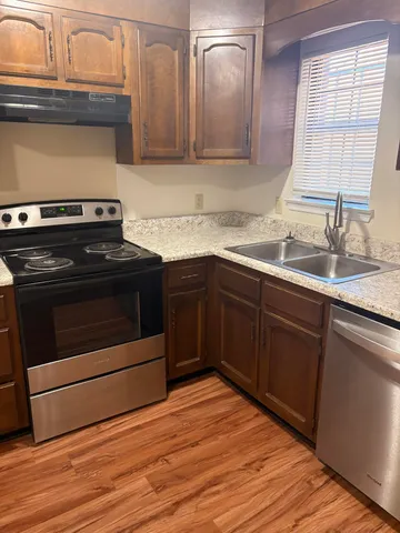 $1,250 | 5101 North Moore Lane, Unit A, Chattanooga, TN 37411