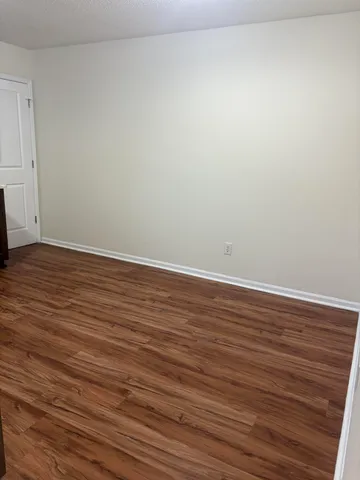 $1,250 | 5101 North Moore Lane, Unit A, Chattanooga, TN 37411