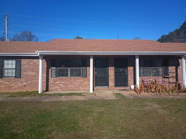 $1,250 | 5101 North Moore Lane, Unit A, Chattanooga, TN 37411