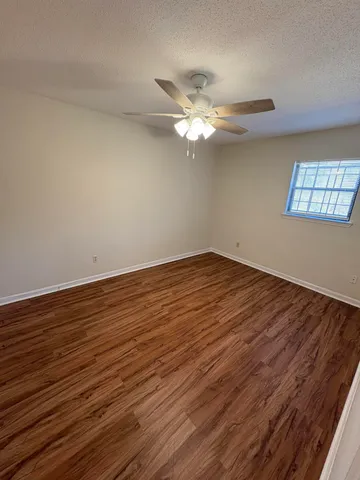 $1,250 | 5101 North Moore Lane, Unit A, Chattanooga, TN 37411