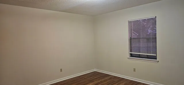 $1,250 | 5101 North Moore Lane, Unit A, Chattanooga, TN 37411