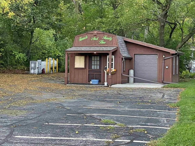 $129,900 | 398 Skyline Drive, Edgerton, WI 53534