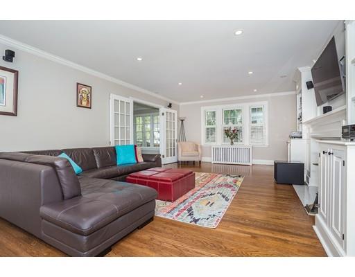 14 Bow Road Belmont, MA 02478 - Photo 5 of 25 Gallery Image 5