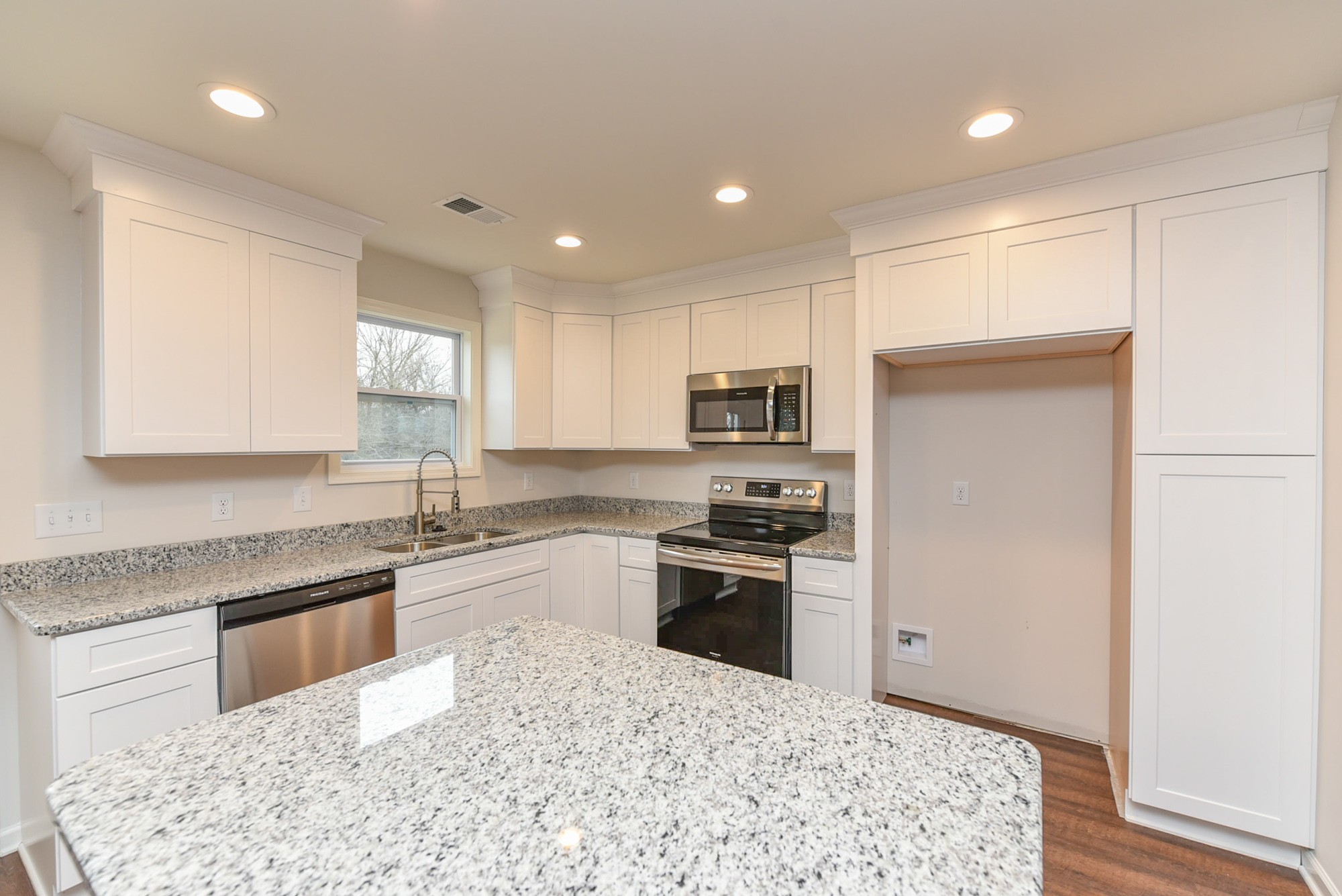 105 Chipman Road Bethpage, TN 37022 - Photo 11 of 29 Gallery Image 11