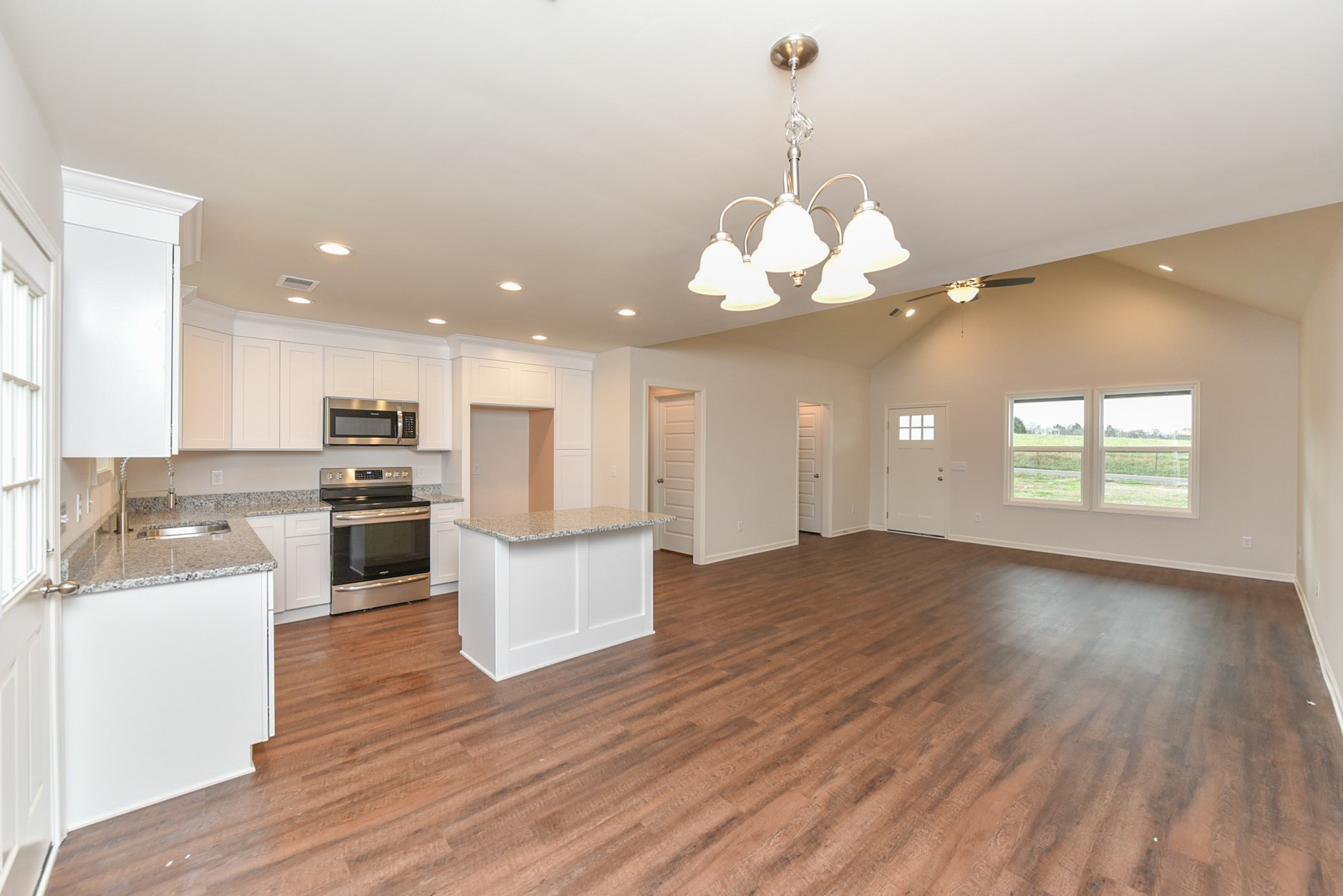 105 Chipman Road Bethpage, TN 37022 - Photo 5 of 29 Gallery Image 5