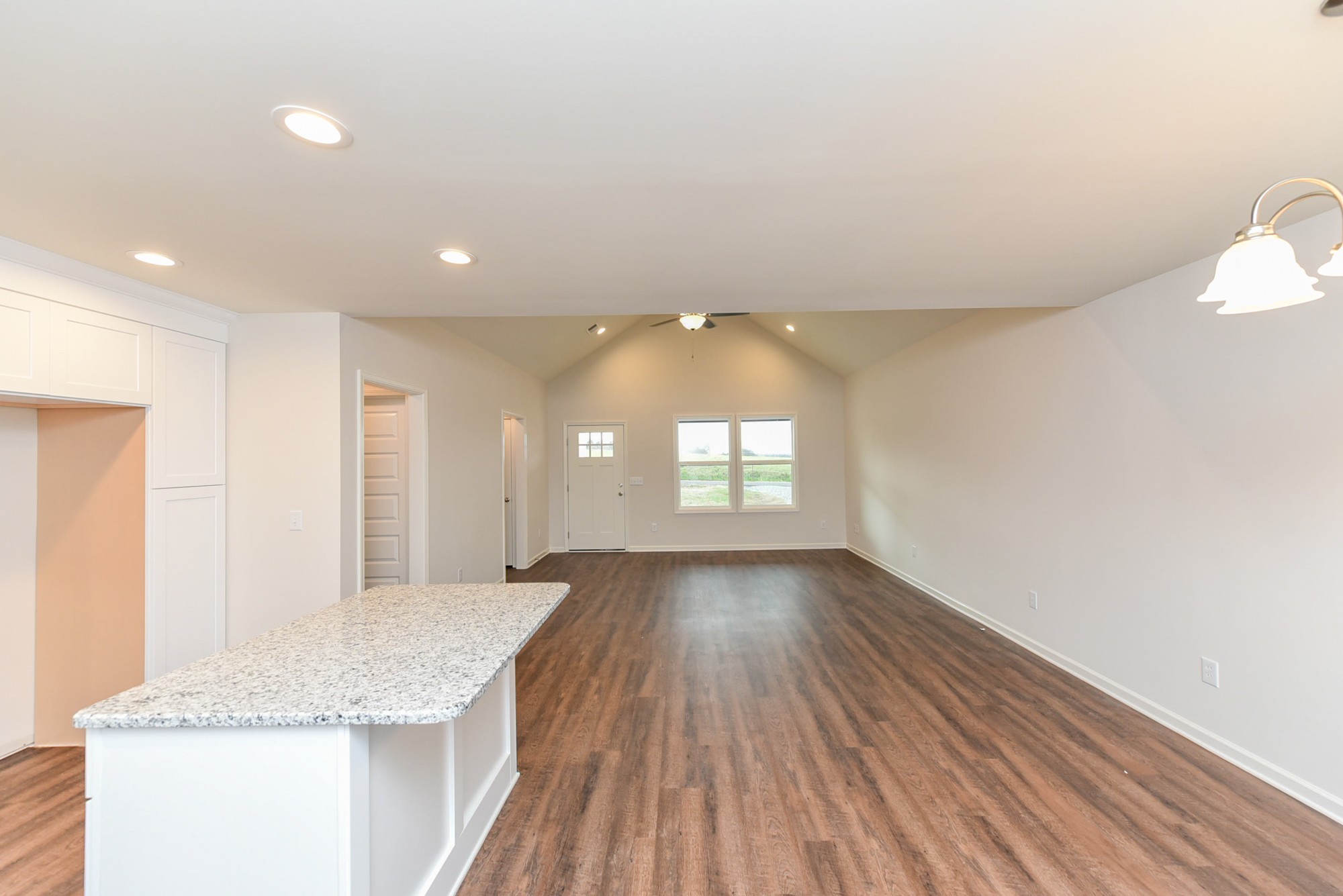 105 Chipman Road Bethpage, TN 37022 - Photo 8 of 29 Gallery Image 8