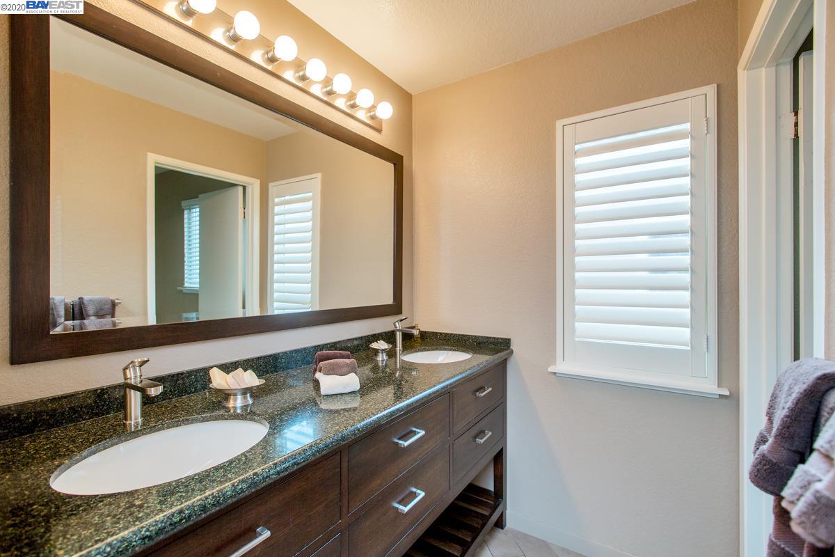 Shaner Drive Alameda, CA 94502 - Photo 15 of 25