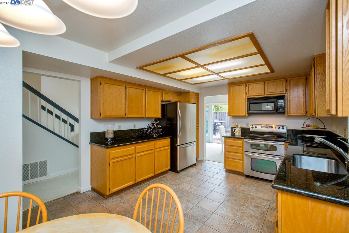 Shaner Drive Alameda, CA 94502 - Photo 10 of 25