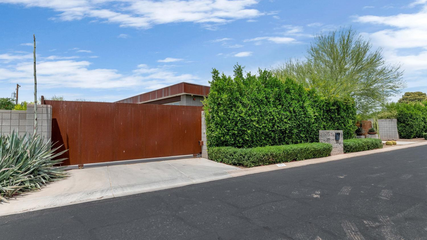4912 North 45th Street Phoenix, AZ 85018 - Photo 38 of 41 Photo #38