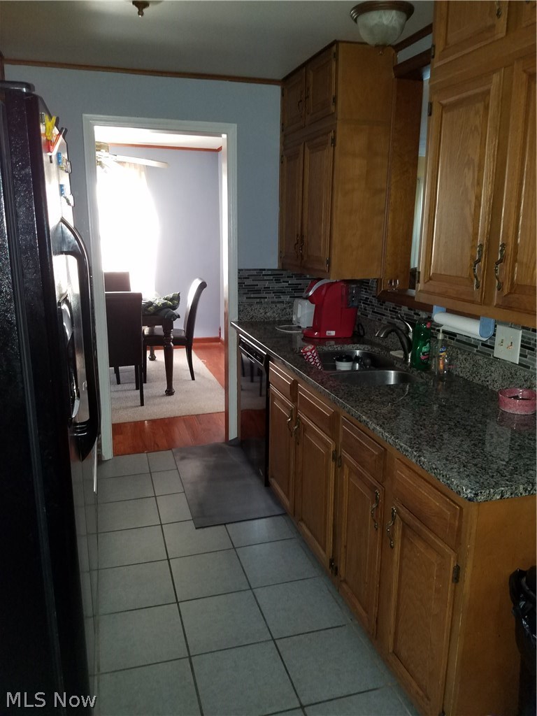 5115 Edenhurst Road Cleveland, OH 44124 - Photo 6 of 19 Gallery Image 6