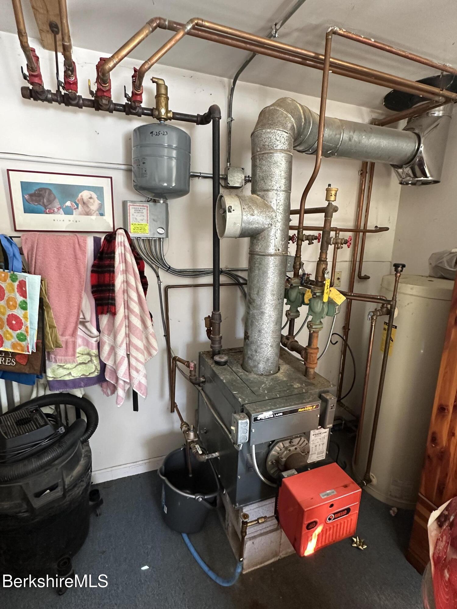 1020 Fairview Street Lee, MA 01238 - Photo 22 of 27 a room with gym equipment