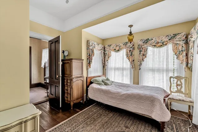 $1,990,000 | 141 Division Street, Harwich, MA 02671