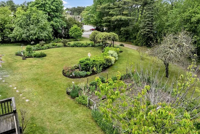 $1,990,000 | 141 Division Street, Harwich, MA 02671