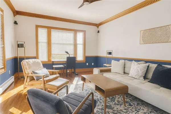 $2,400 | 20 Berkeley Avenue, Unit 4, Newport, RI 02840