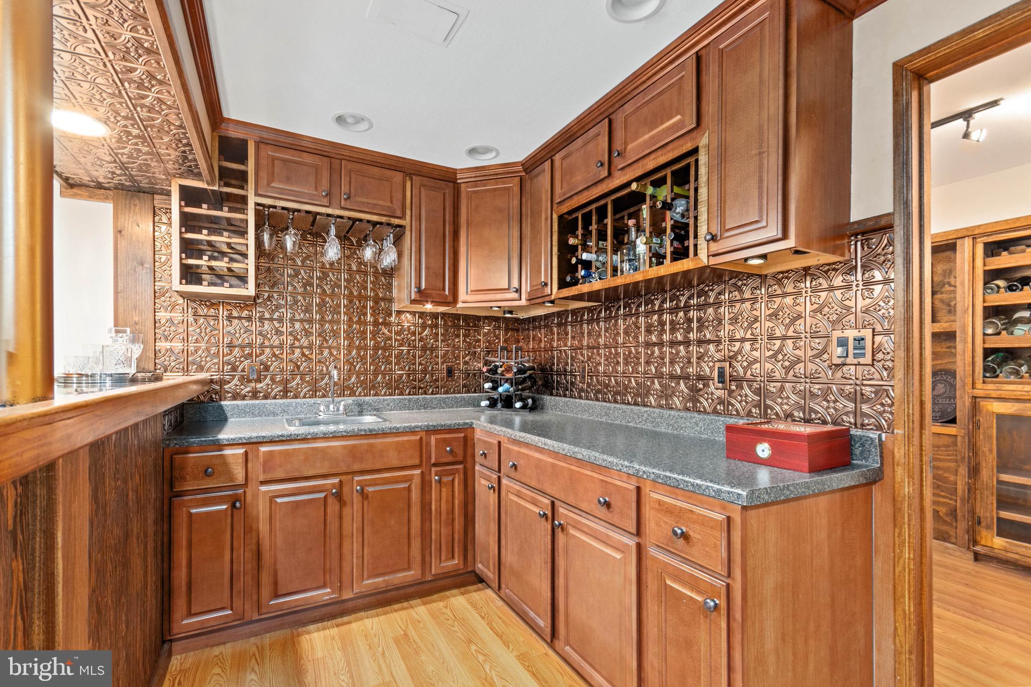335 Sapling Way Atco, NJ 08004 - Photo 16 of 32 Wet Bar
