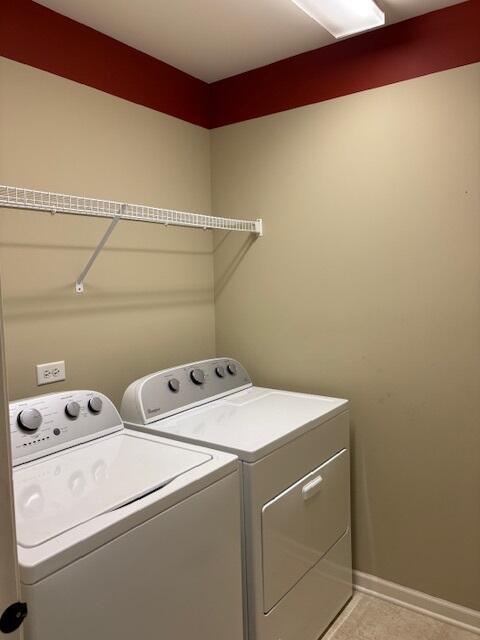 175 Owen Street Matteson, IL 60443 - Photo 13 of 26 a utility room with dryer and washer
