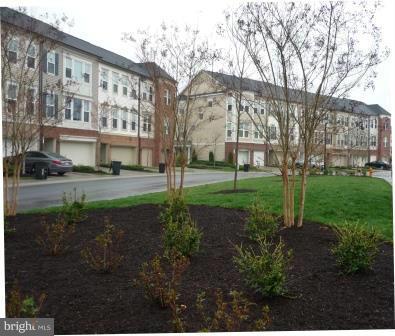 9862 Garden Ranges Laurel, MD 20723 - Photo 3 of 30 Exterior (General)