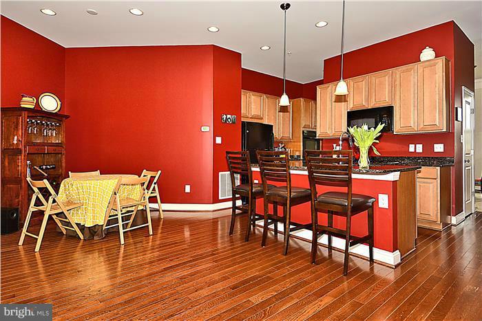 9862 Garden Ranges Laurel, MD 20723 - Photo 7 of 30 Kitchen