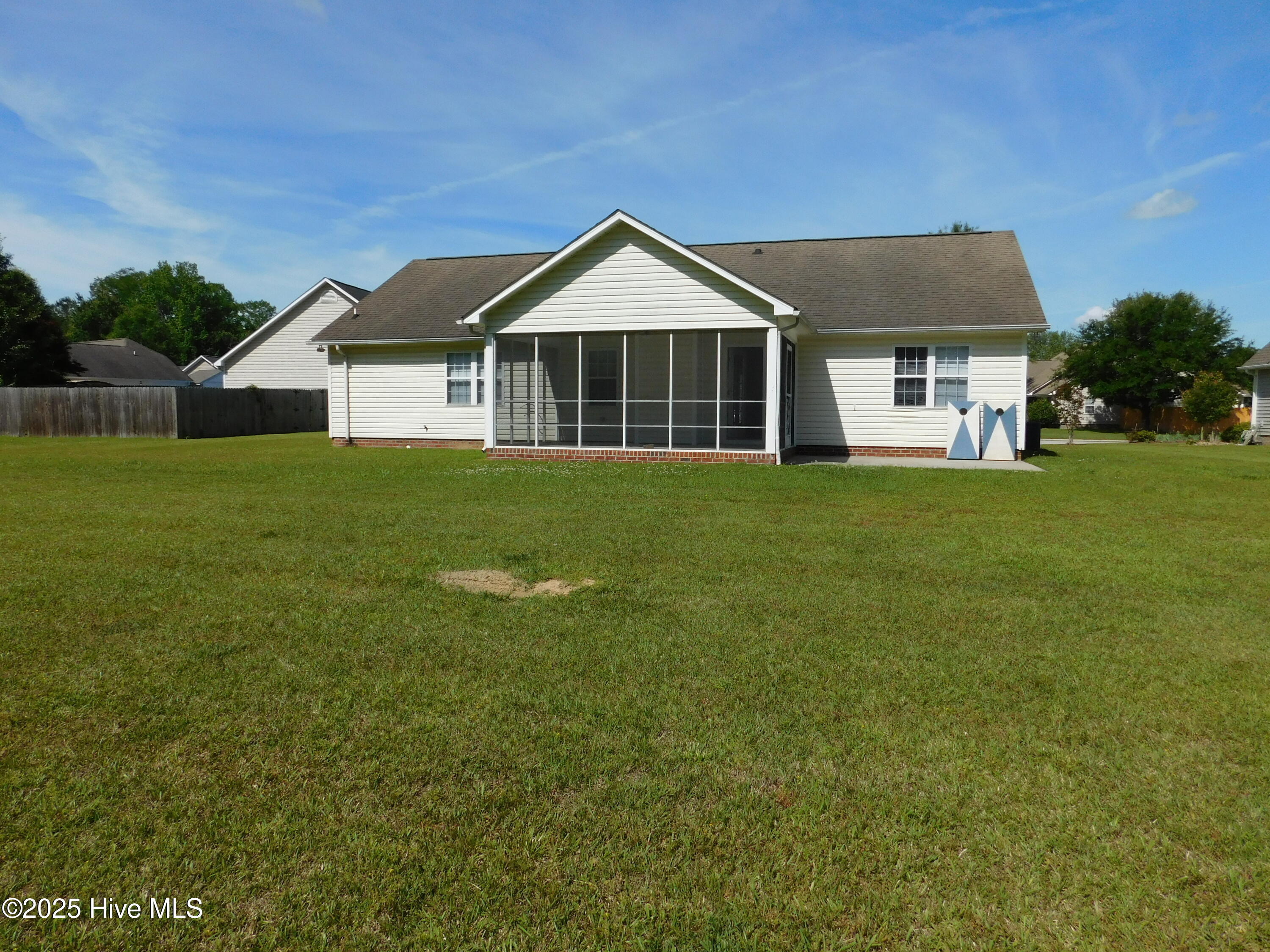 107 Robbie Lane New Bern, NC 28562 - Photo 25 of 28 DSCN3156