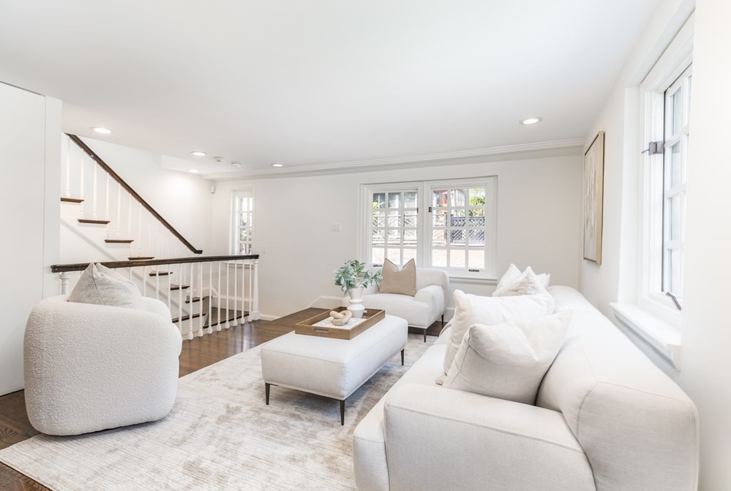 21 Branch Boston Ma Boston, MA 02111 - Photo 3 of 24 a living room with furniture and a window
