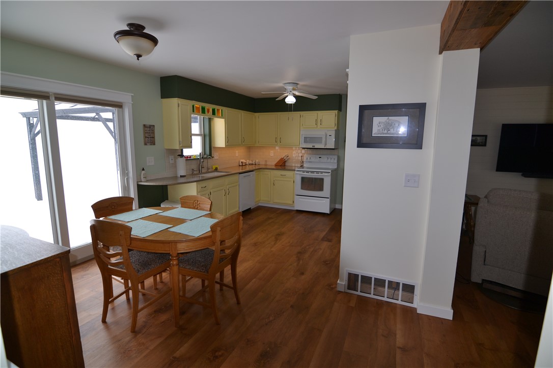 10538 Pavilion Center Road Pavilion, NY 14525 - Photo 7 of 39