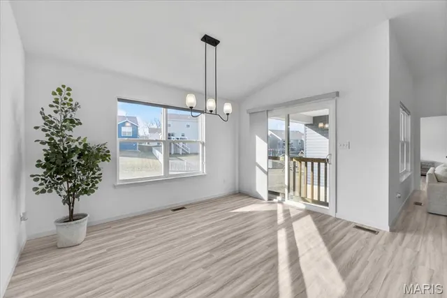 $355,000 | 203 Homestretch Lane, Wentzville, MO 63385