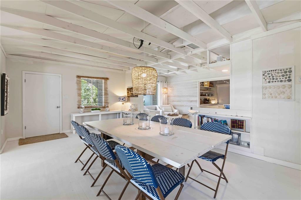 624 Bayshore Road Nokomis, FL 34275 - Photo 11 of 73