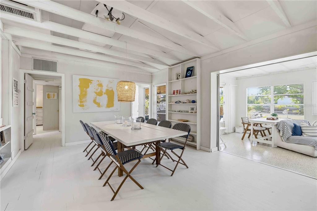 624 Bayshore Road Nokomis, FL 34275 - Photo 12 of 73