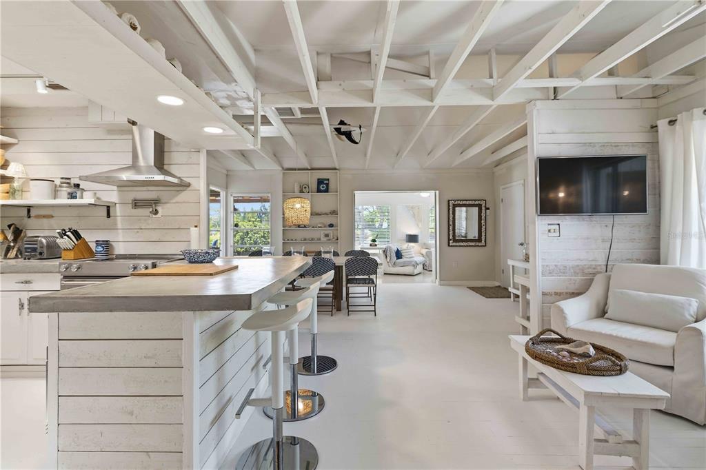 624 Bayshore Road Nokomis, FL 34275 - Photo 16 of 73