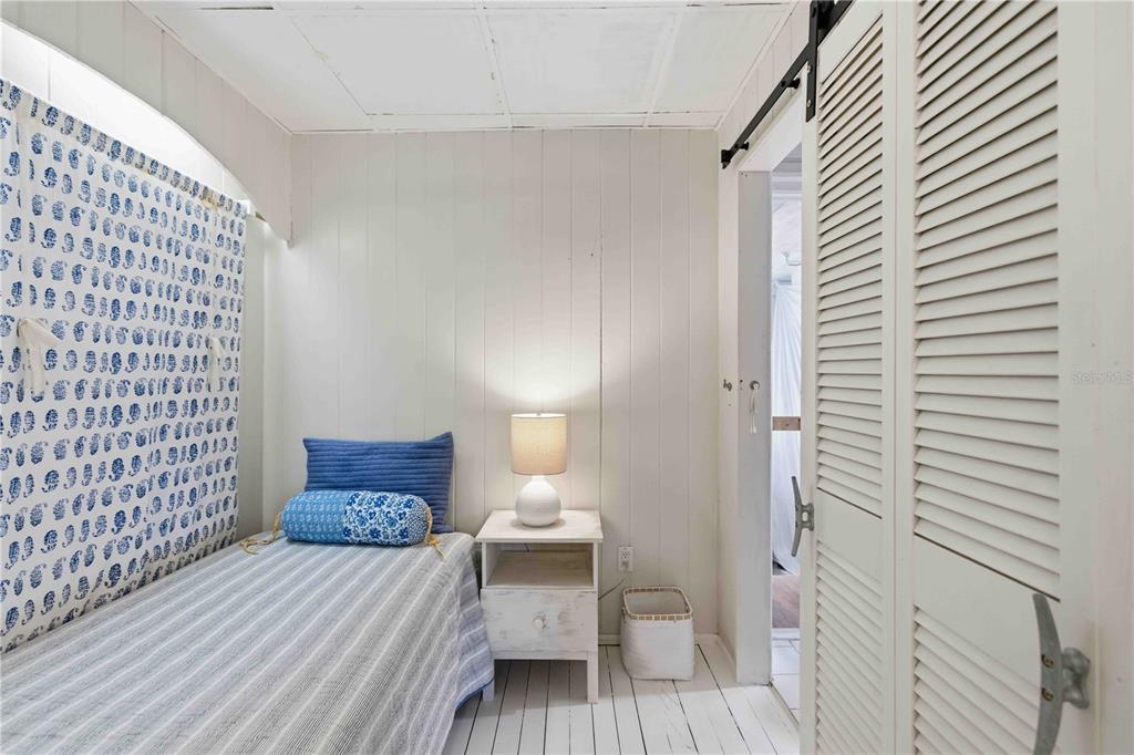 624 Bayshore Road Nokomis, FL 34275 - Photo 37 of 73