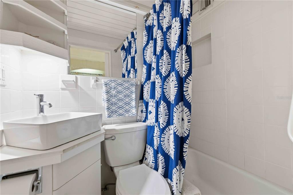 624 Bayshore Road Nokomis, FL 34275 - Photo 38 of 73