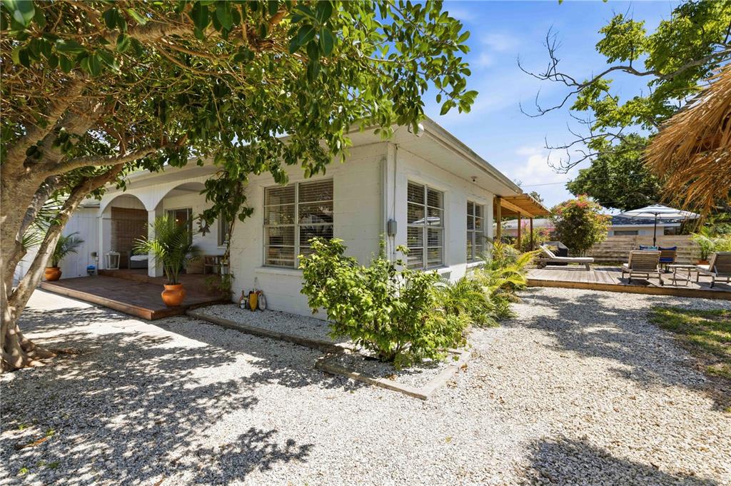 624 Bayshore Road Nokomis, FL 34275 - Photo 52 of 73