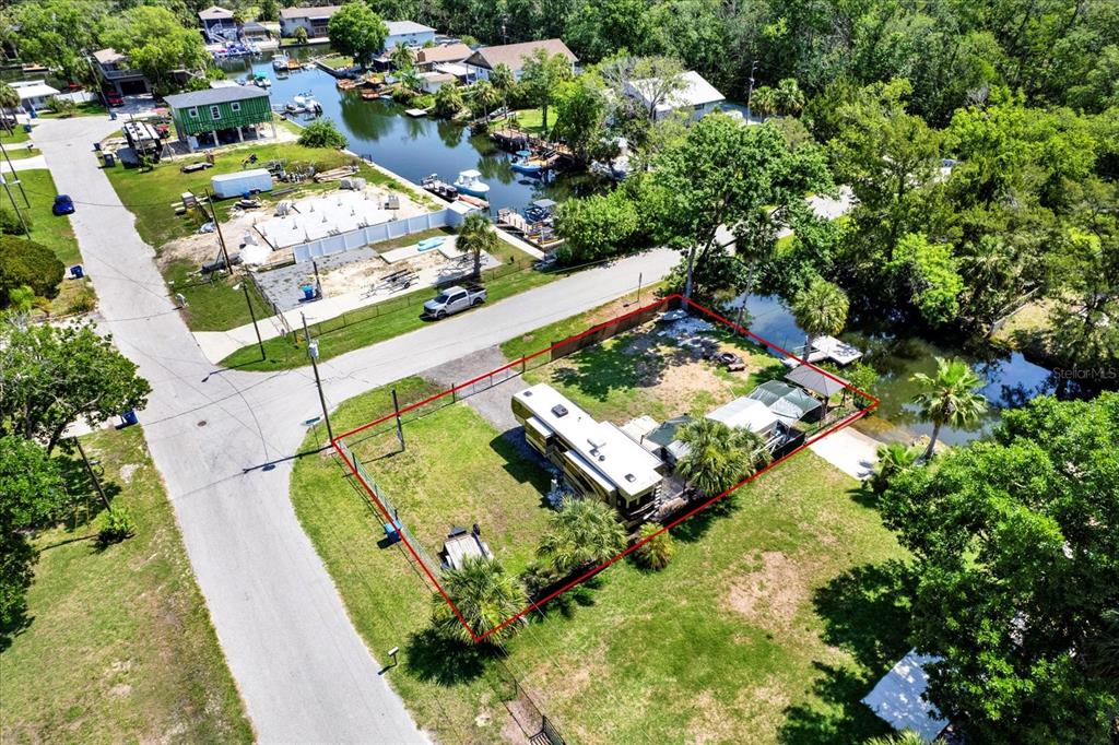 6230 Island Drive Weeki Wachee, FL 34607 - Photo 12 of 15