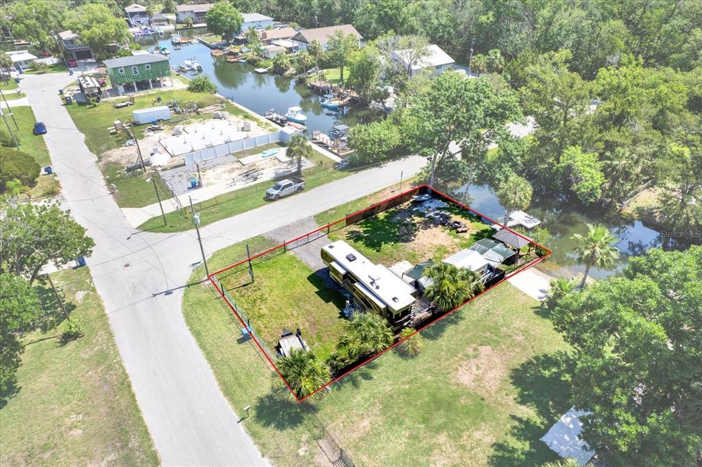 6230 Island Drive Weeki Wachee, FL 34607 - Photo 13 of 15