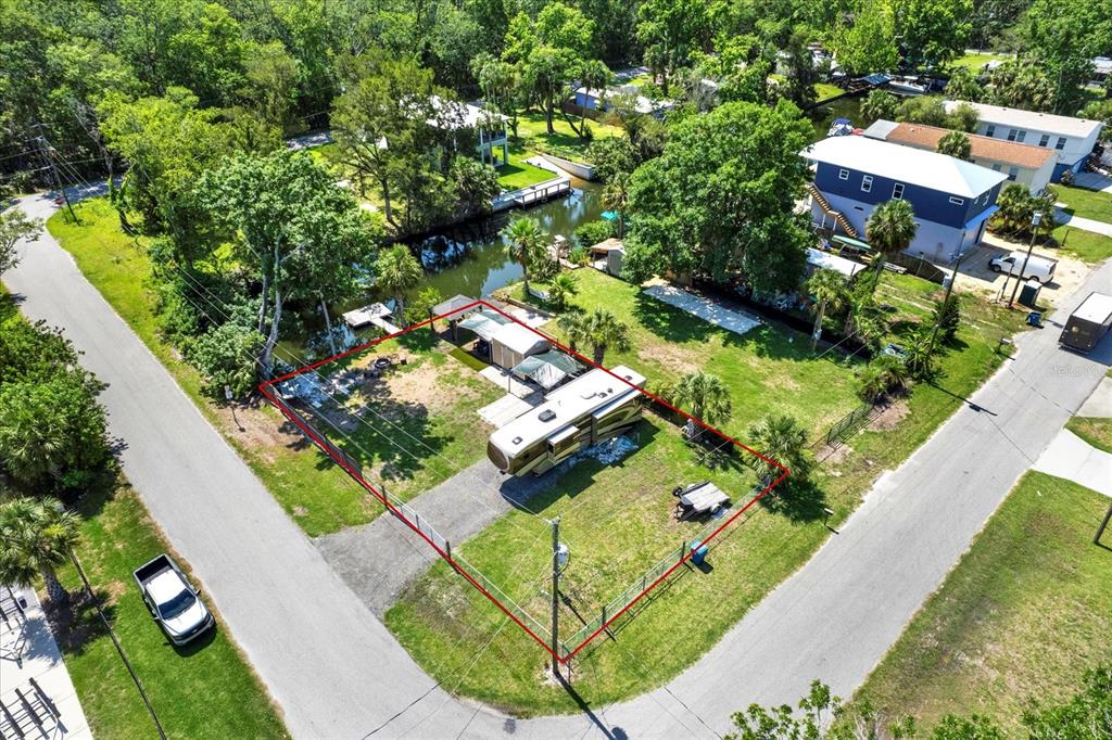 6230 Island Drive Weeki Wachee, FL 34607 - Photo 14 of 15