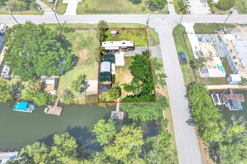 6230 Island Drive Weeki Wachee, FL 34607 - Photo 6 of 15